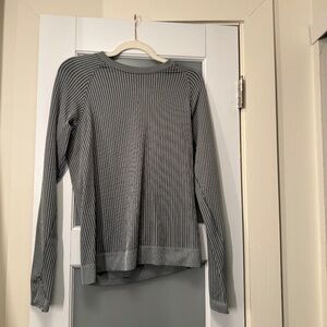 Lululemom Restless Pullover